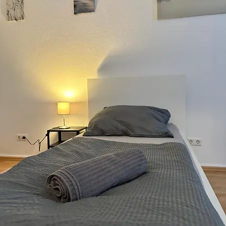 Apartment Mit Balkon Im Stadtzentrum
