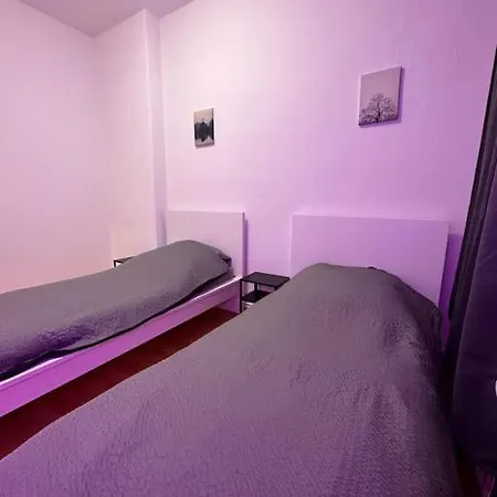 Mit Balkon Im Stadtzentrum